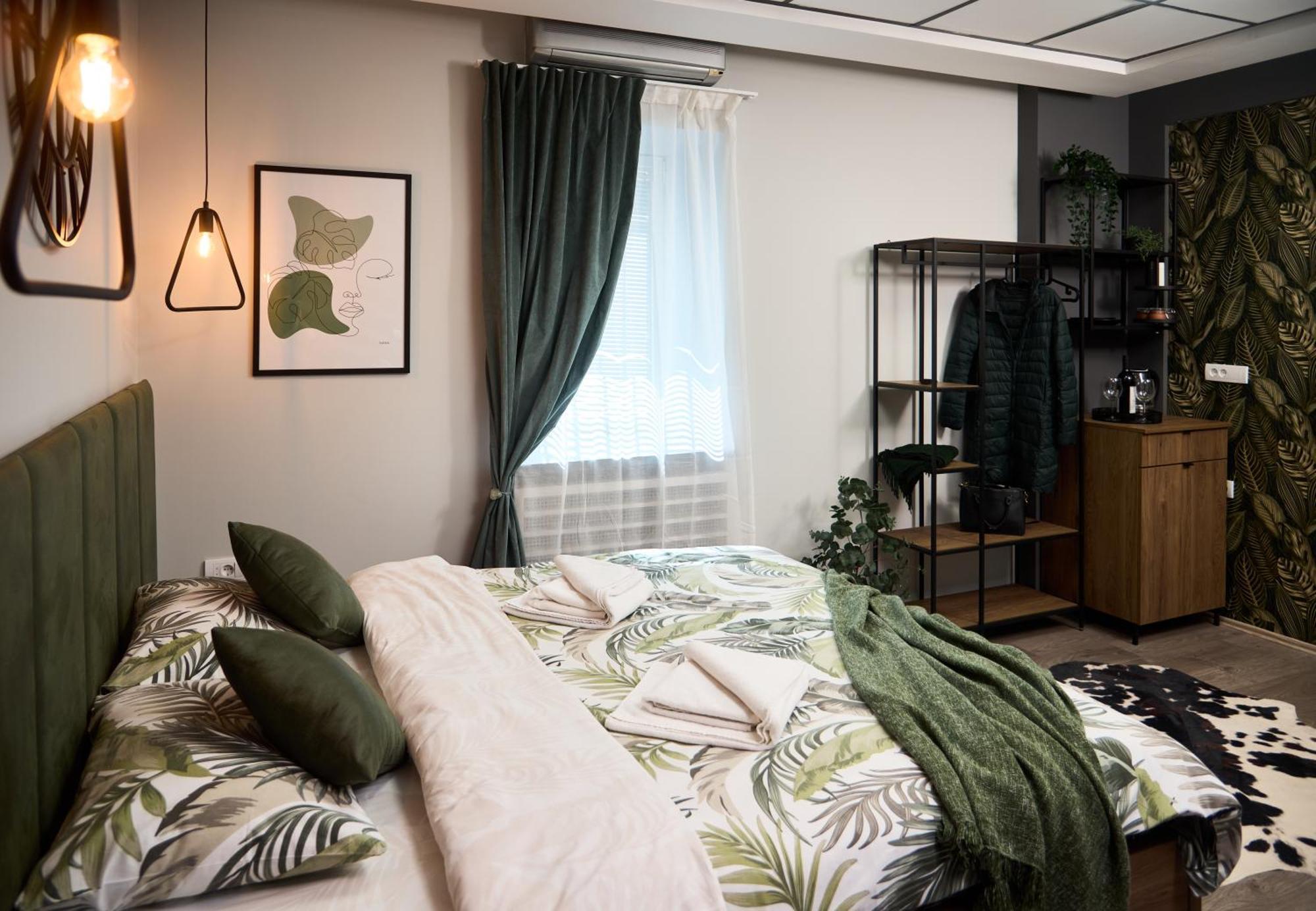 Brent Collection - Apartments In City Center Novi Sad Exterior photo