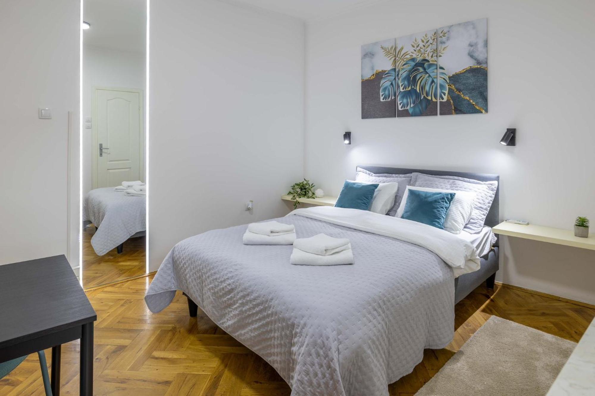 Brent Collection - Apartments In City Center Novi Sad Exterior photo